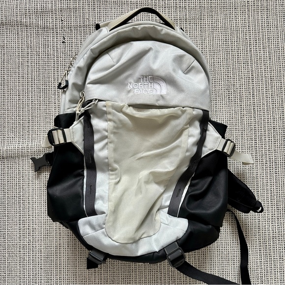 asphalt grey light heather north face backpack men vault Borealis | The features a flexible yoke built from custom injection The North Face Vault Backpack